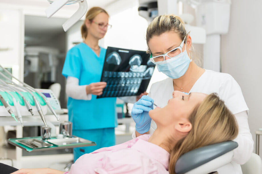 Am I a Good Candidate for Same-Day Dental Implants?